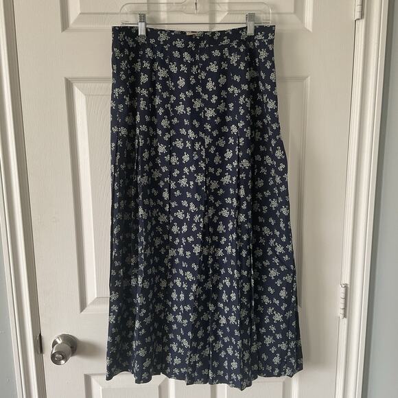 Vintage Nordstrom Womens Silk Blouse Top + Skirt Set Fits Medium Blue Floral - Picture 5 of 6